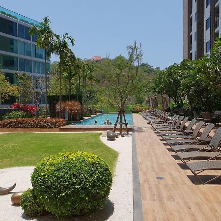 Unixx By Gl Appartement Pattaya Buitenkant foto